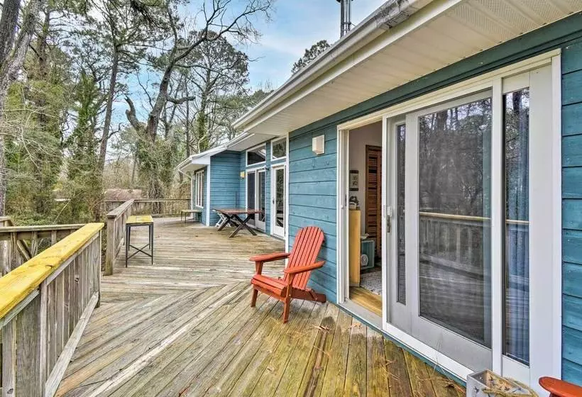 Southern Shores Family Retreat Mins To Beach!