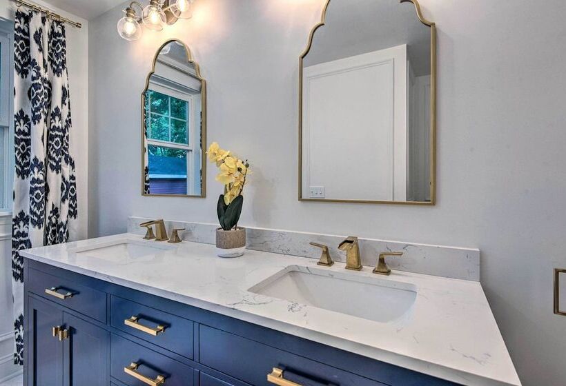 Dtwn Stunning Spirit Lake Escape Walk To Shore!