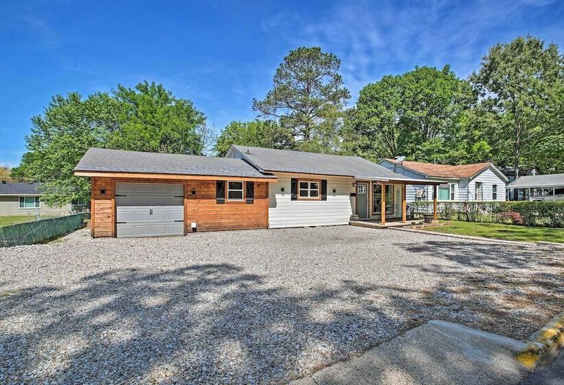 Walk To Oaklawn Racing: Hot Springs Home!