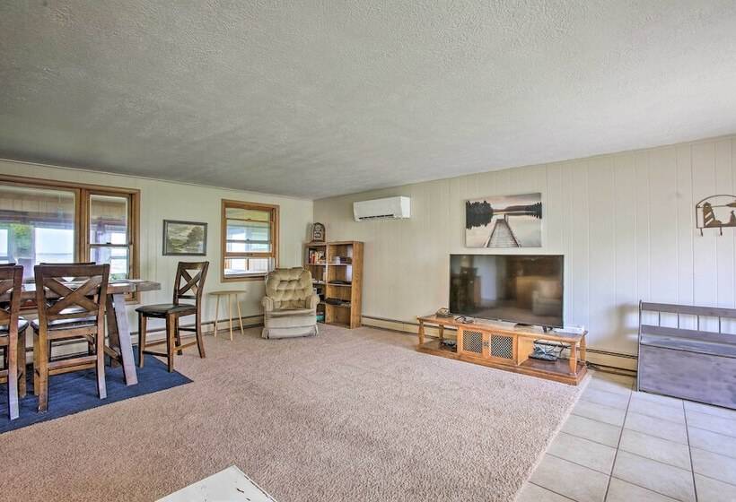 Waterfront Houghton Lake Cabin W/private Dock