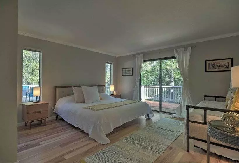 Yosemite Gateway Cabin At Pine Mountain Lake!
