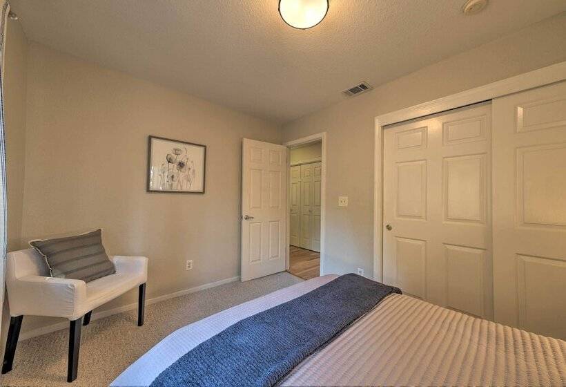 Yosemite Gateway Cabin At Pine Mountain Lake!