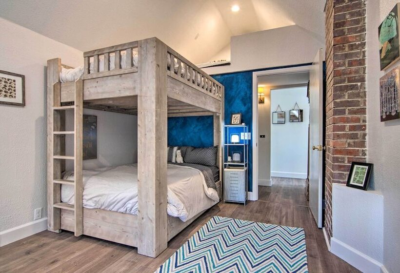 Outdoor Kitchen & Swim Spa: 1 Acre Grand Lake Home