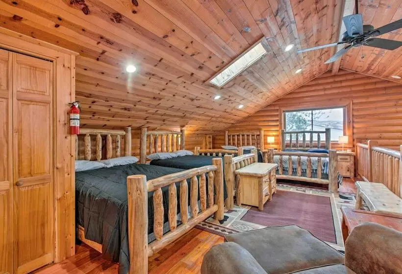 Angel Fire Escape On Bus Route: 4 Blocks To Lift!