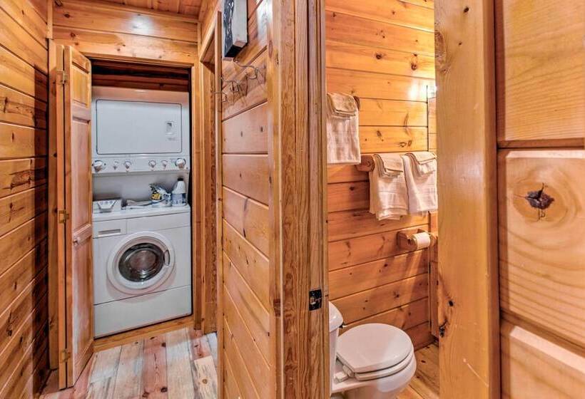 Angel Fire Escape On Bus Route: 4 Blocks To Lift!