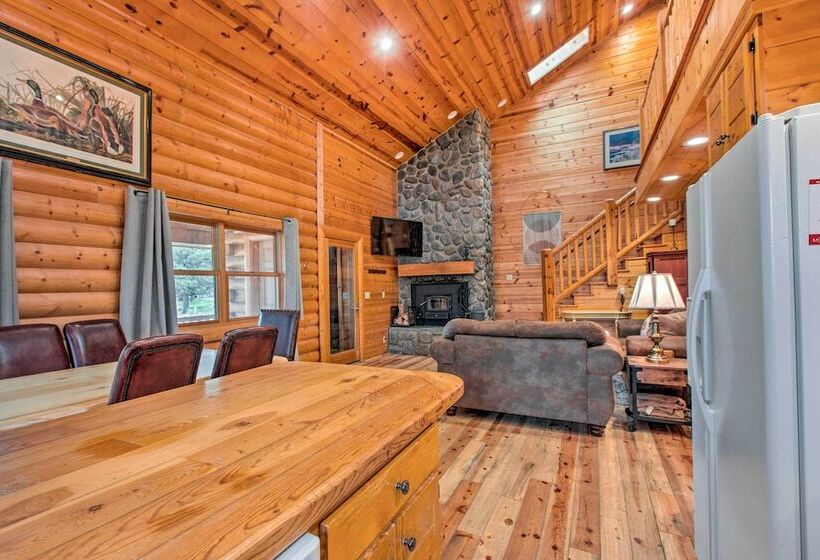 Angel Fire Escape On Bus Route: 4 Blocks To Lift!