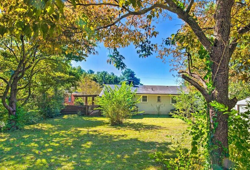 Atlanta Home W/ Large Yard < 5 Mi To Dtwn!