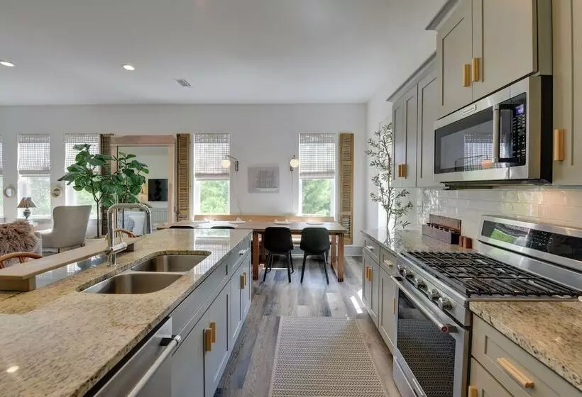 Beach House Right Off 30 A W/ Golf Cart!