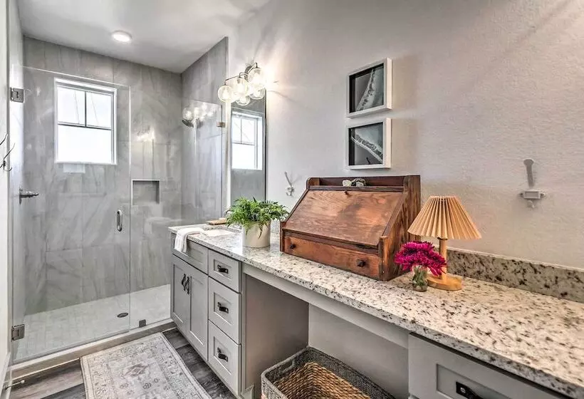 Beach House Right Off 30 A W/ Golf Cart!