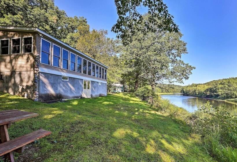 Beach Lake Cabin On Delaware River W/sunroom!