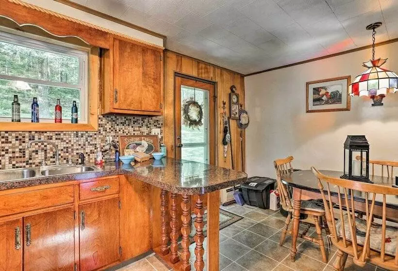 Beach Lake Cabin On Delaware River W/sunroom!