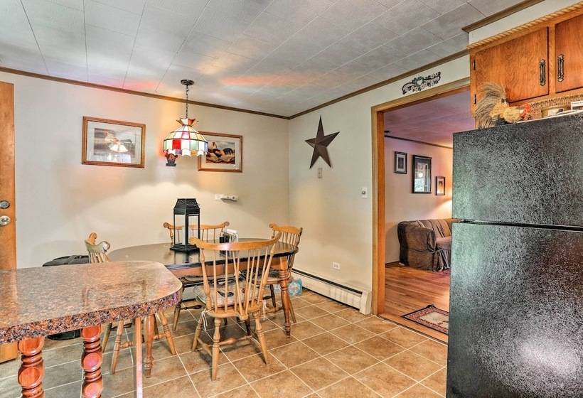 Beach Lake Cabin On Delaware River W/sunroom!