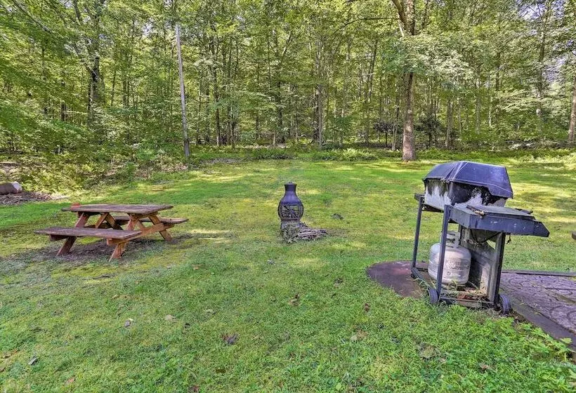 Beach Lake Cabin On Delaware River W/sunroom!