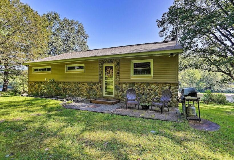 Beach Lake Cabin On Delaware River W/sunroom!
