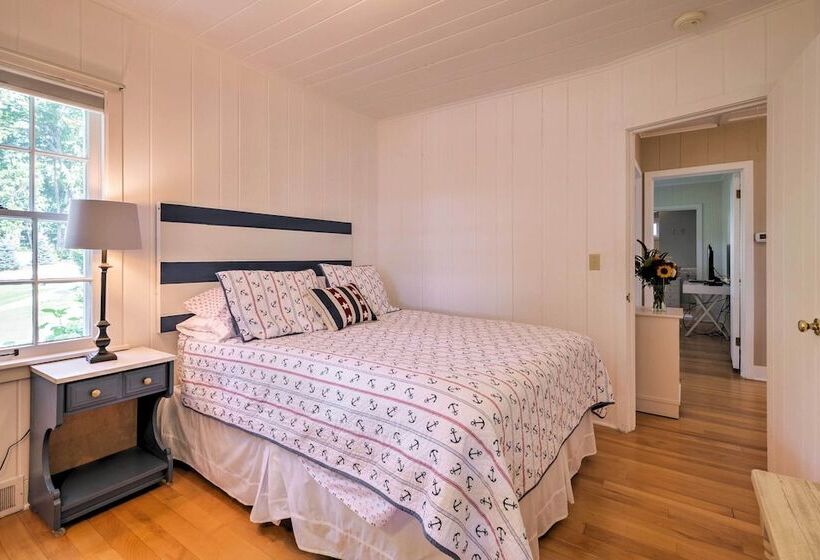 Boutique Home In Door County W/ Eagle Harbor Views