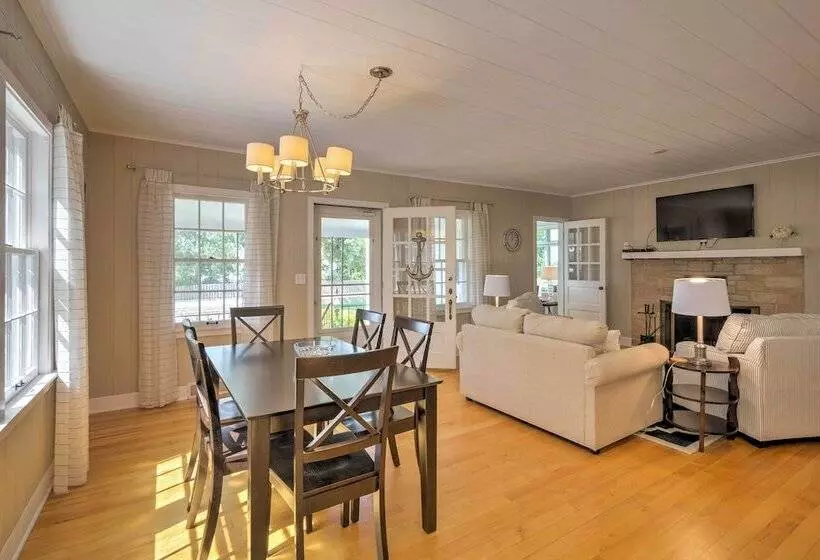 Boutique Home In Door County W/ Eagle Harbor Views