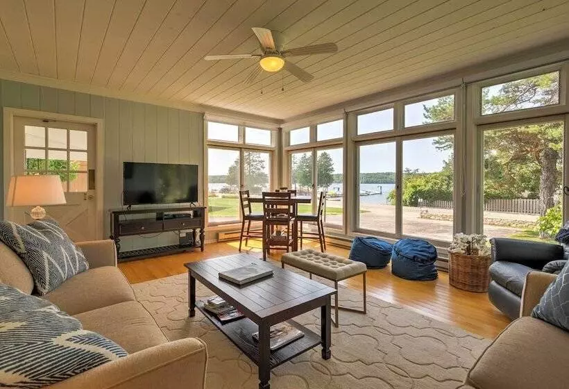 Boutique Home In Door County W/ Eagle Harbor Views