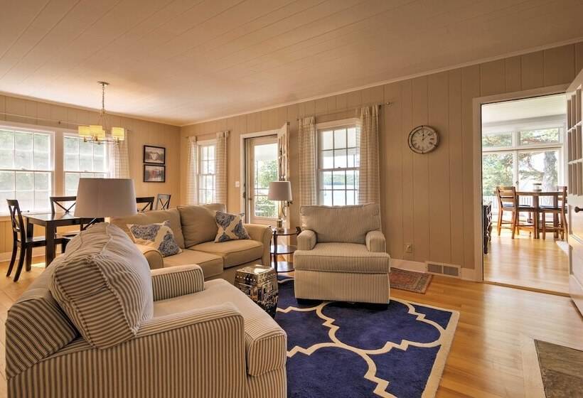 Boutique Home In Door County W/ Eagle Harbor Views