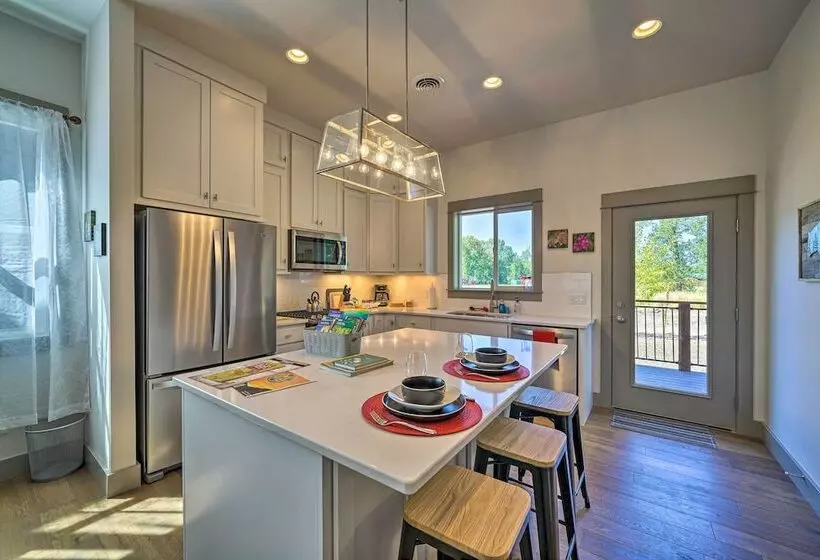 Bozeman Home W/ Deck: Walk To Fishing, Hot Springs