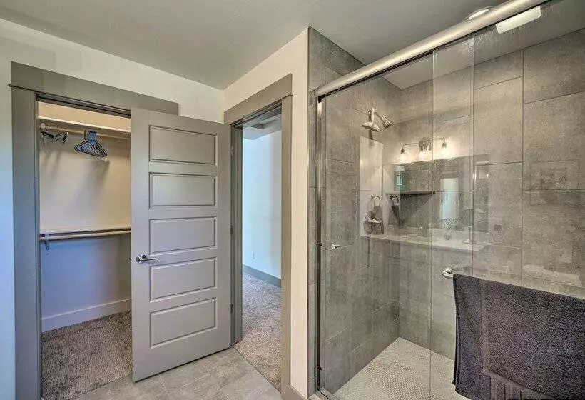 Bozeman Home W/ Deck: Walk To Fishing, Hot Springs