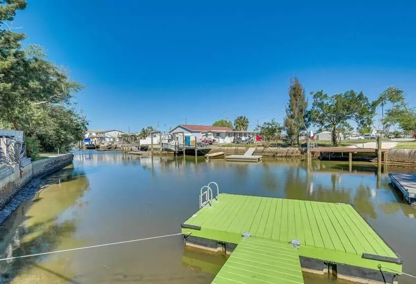Hudson Home W/ Dock On Canal ~ 1 Mi To Beach!