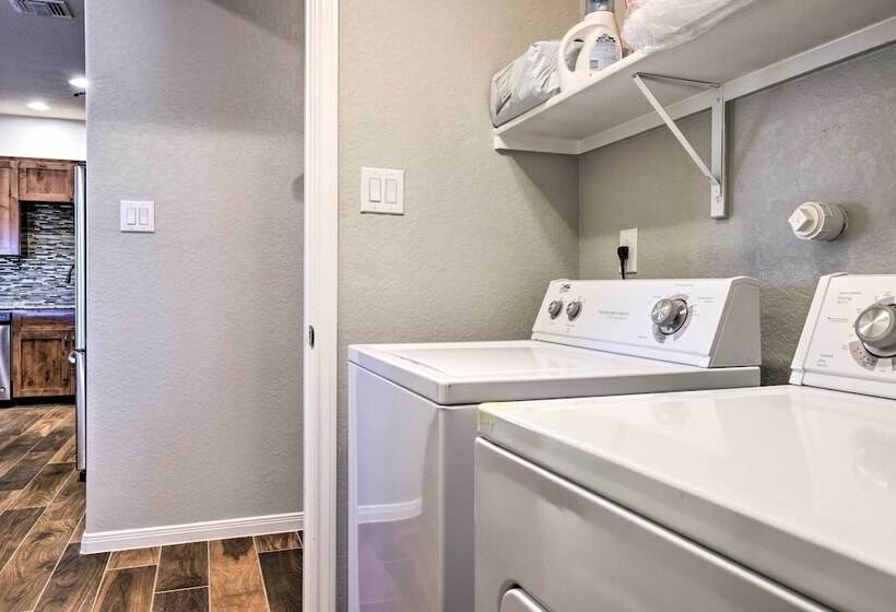 Canyon Lake Home W/ Grill ~ 1 Mi To Boat Ramp