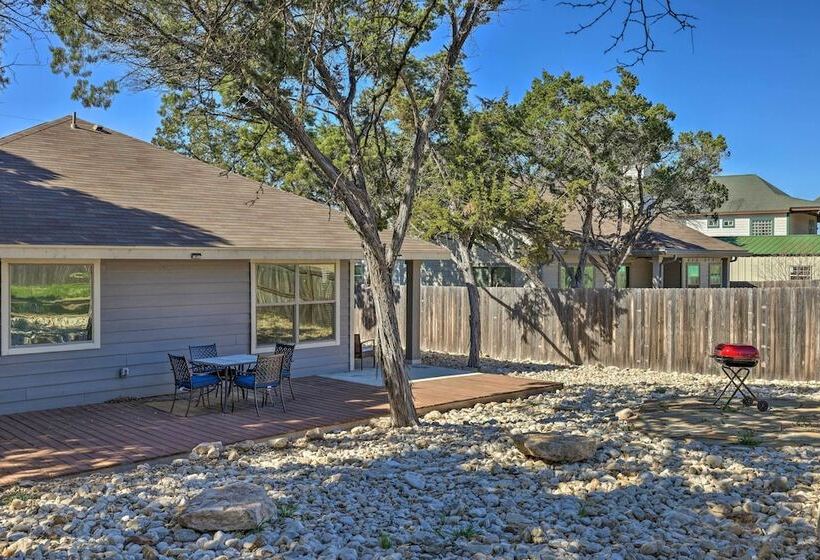Canyon Lake Home W/ Grill ~ 1 Mi To Boat Ramp