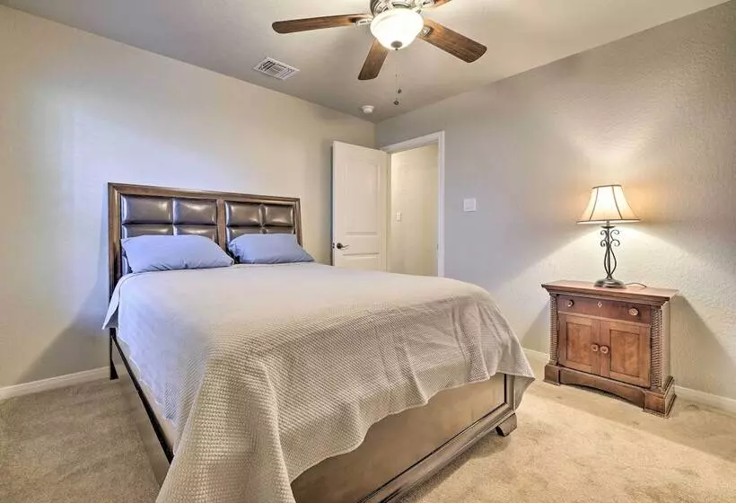 Canyon Lake Home W/ Grill ~ 1 Mi To Boat Ramp