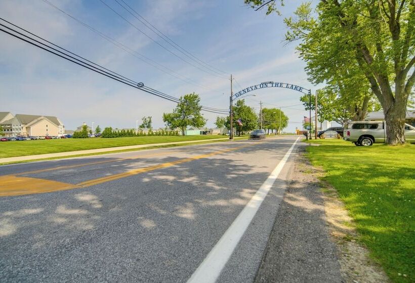 Charming Cottage W/ Yard < 1 Mi To Lake Erie!