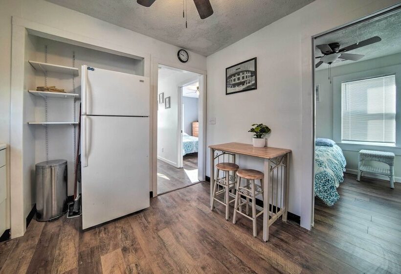 Charming Cottage W/ Yard < 1 Mi To Lake Erie!