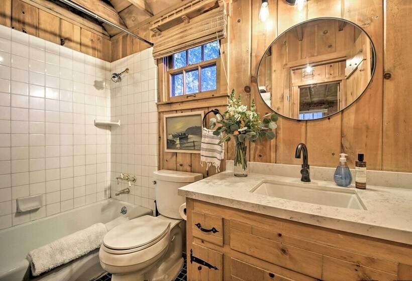 Chic Lake Arrowhead Cabin W/ Deck: 2 Mi To Village