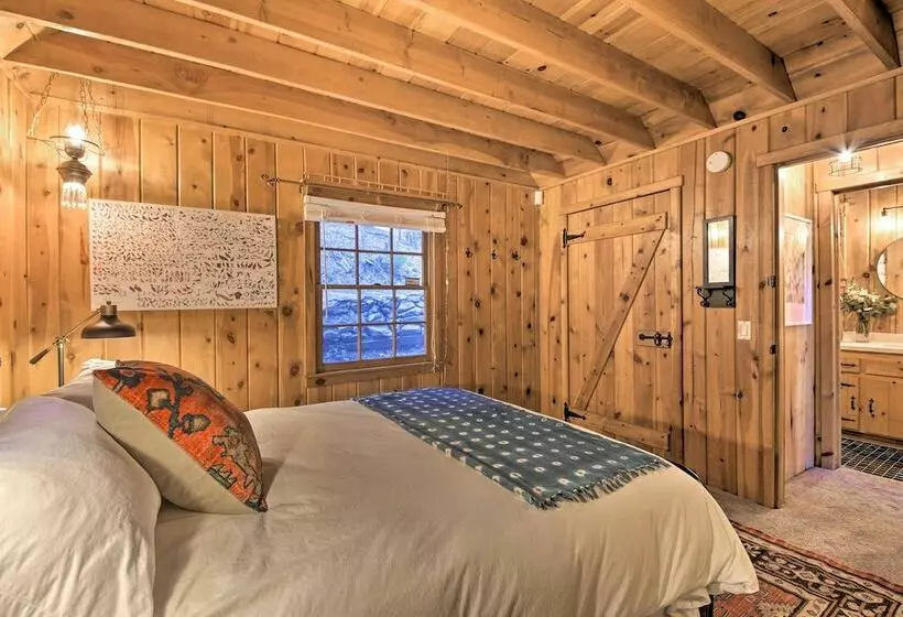 Chic Lake Arrowhead Cabin W/ Deck: 2 Mi To Village