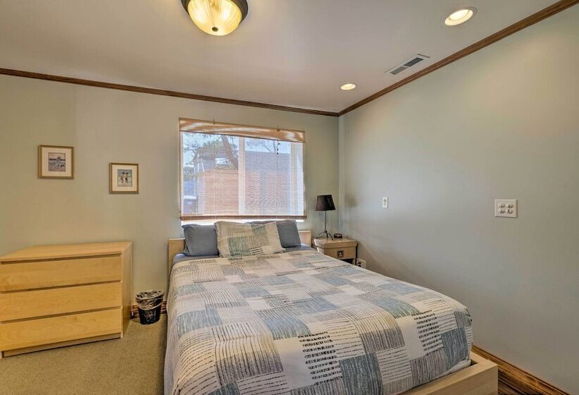 Coastal Oregon Retreat W/ Grill: 11 Mi To Astoria!