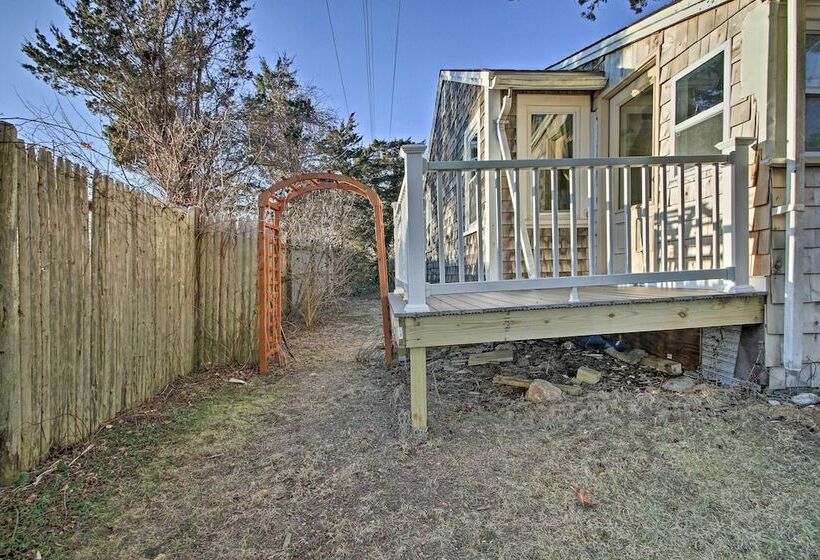 Steps To Cape Cod Canal: Buzzards Bay Home