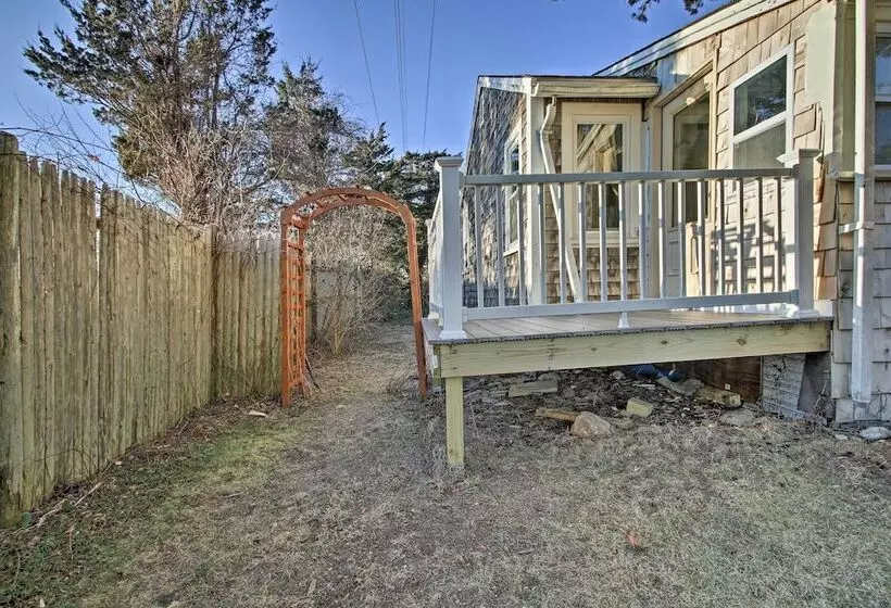 Steps To Cape Cod Canal: Buzzards Bay Home