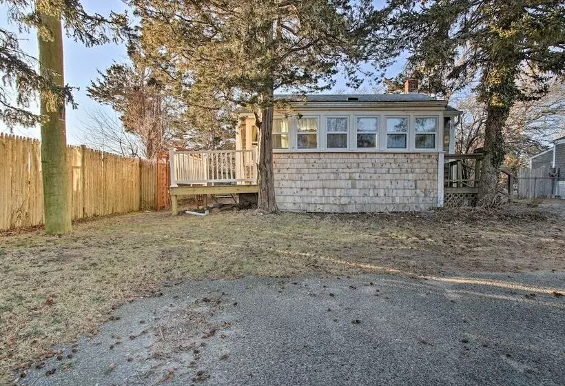 Steps To Cape Cod Canal: Buzzards Bay Home