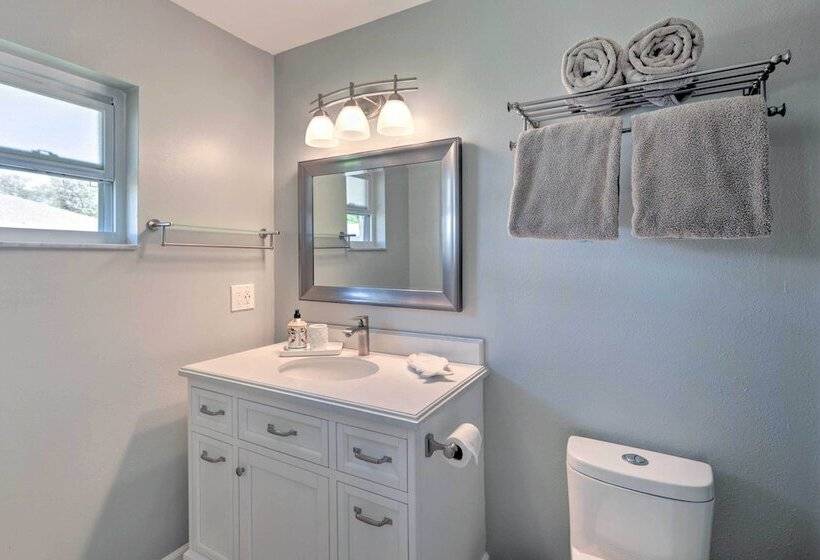 Edgewater Abode ~ 7 Mi To New Smyrna Beach!