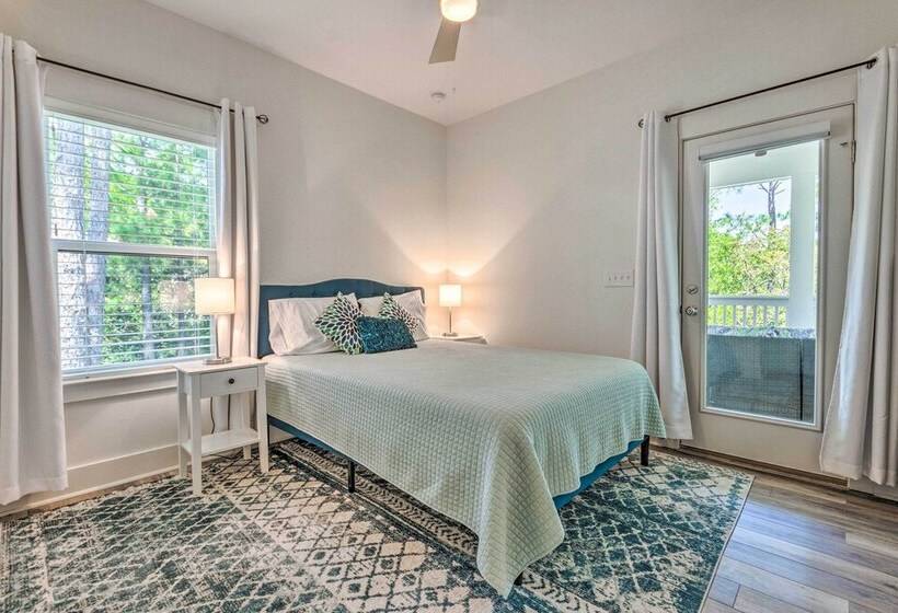 Exquisite Sugar Magnolia Abode Near Beach!