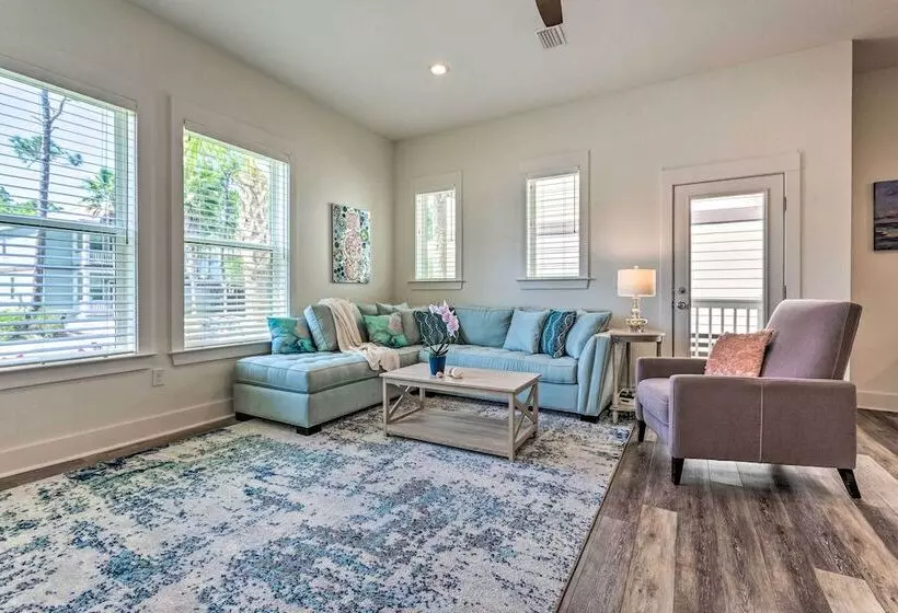 Exquisite  Sugar Magnolia  Abode Near Beach!