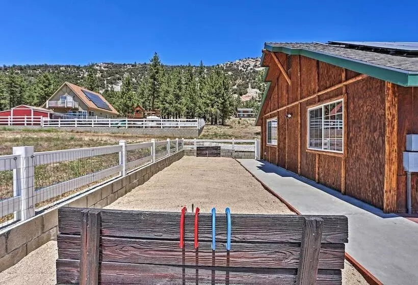 Hot Tub & Mtn Views: Peaceful Big Bear Home!