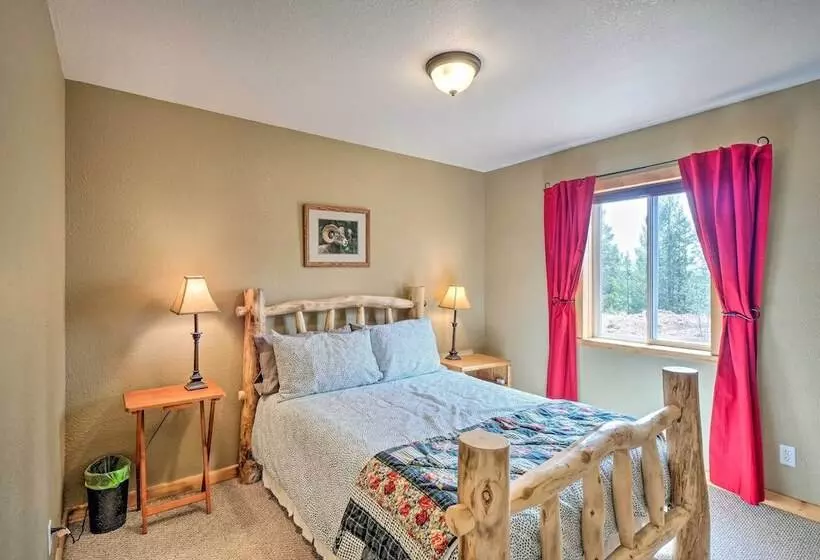 Grand Jefferson Home W/ Stunning Mtn Views!