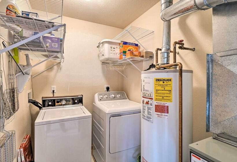 Grand Jefferson Home W/ Stunning Mtn Views!