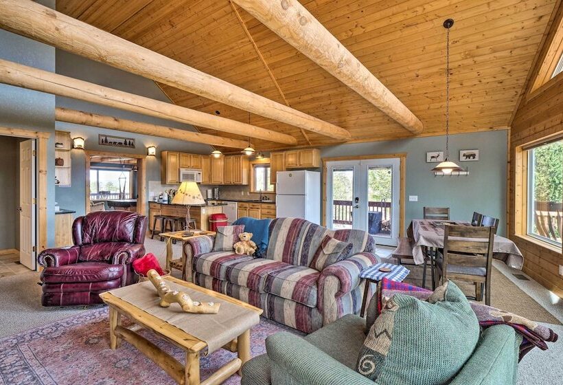 Grand Jefferson Home W/ Stunning Mtn Views!