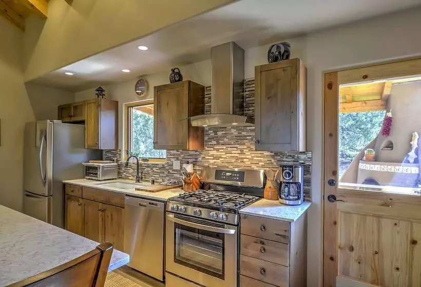 Hidden Santa Fe Gem   Nestled In Tesuque Hills!