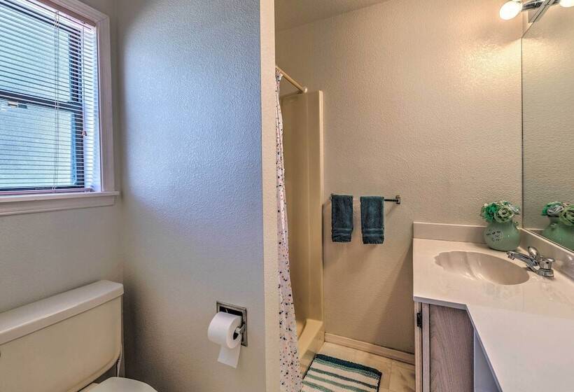 Cloudcroft Escape W/ Forest Views!