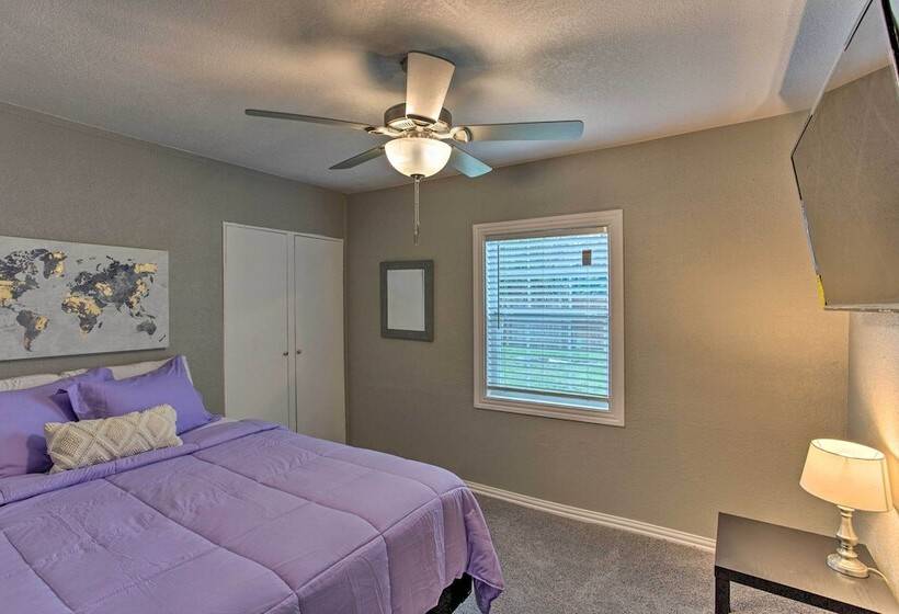 Walk To At&t Stadium: Arlington Home W/ Yard!