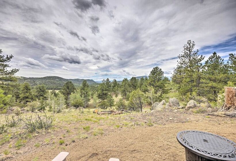 Modern Guffey A Frame Cabin: Grill, 38 Acres!