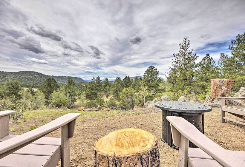 Modern Guffey A Frame Cabin: Grill, 38 Acres!