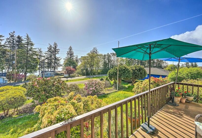 Oak Harbor Hideaway   5 Mi To Deception Pass!