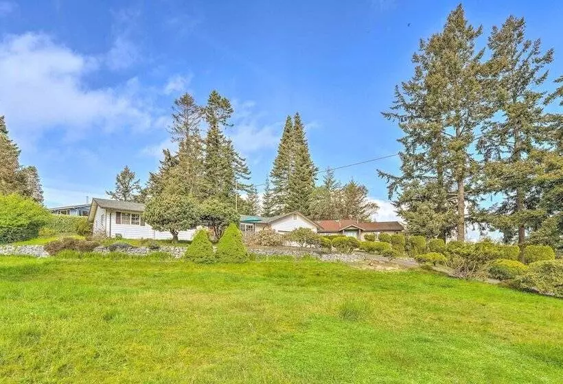 Oak Harbor Hideaway   5 Mi To Deception Pass!